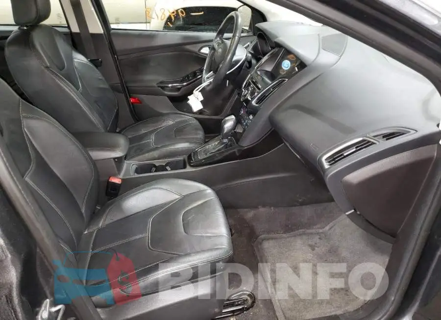 1FADP3J24HL292797 Photo# 5