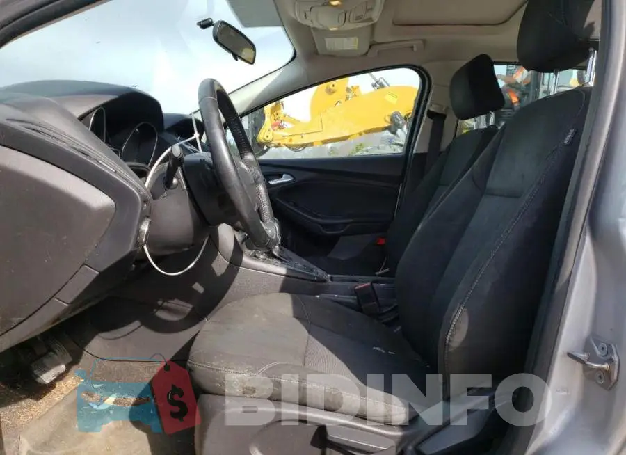 1FADP3K27FL273754 Photo# 7