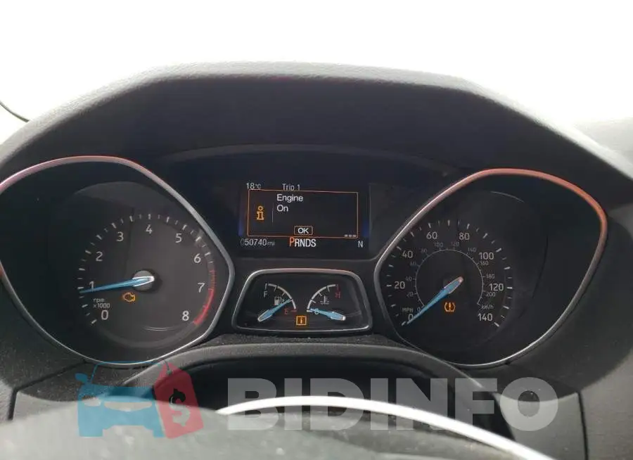 1FADP3M2XJL208709 Photo# 9