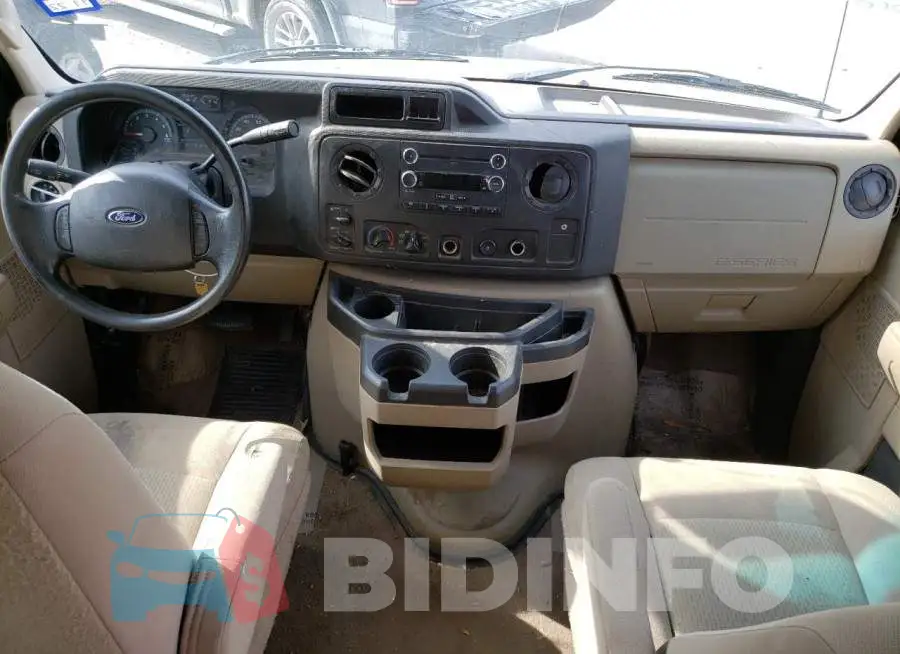 1FBSS3BLXEDA10969 Photo# 8