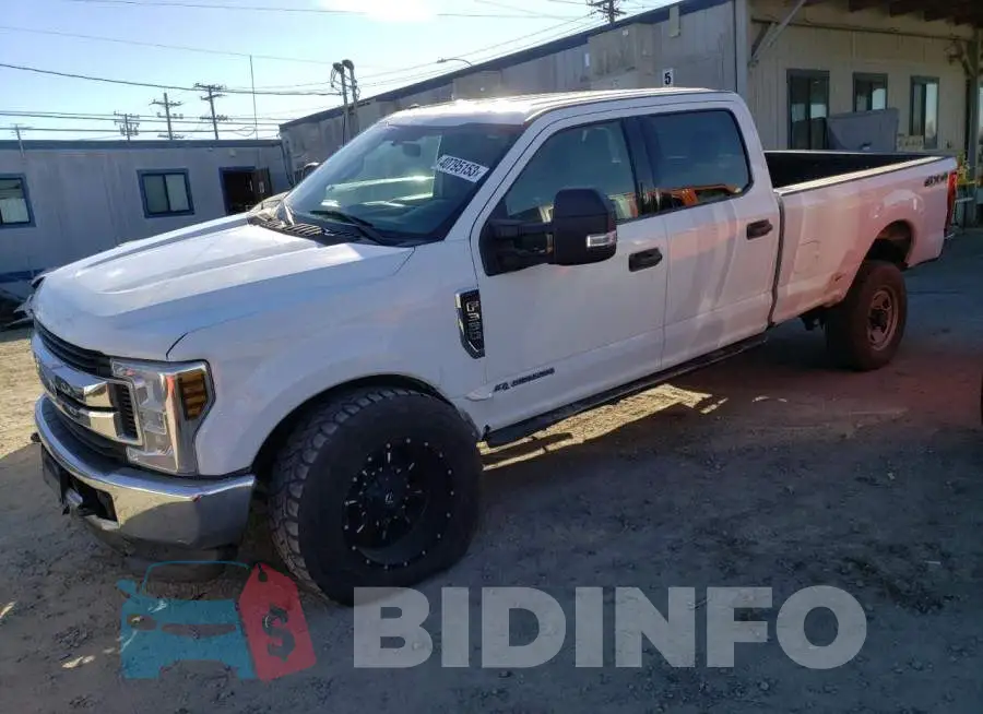 1FT8W3BT7KEC40730 Photo# 1