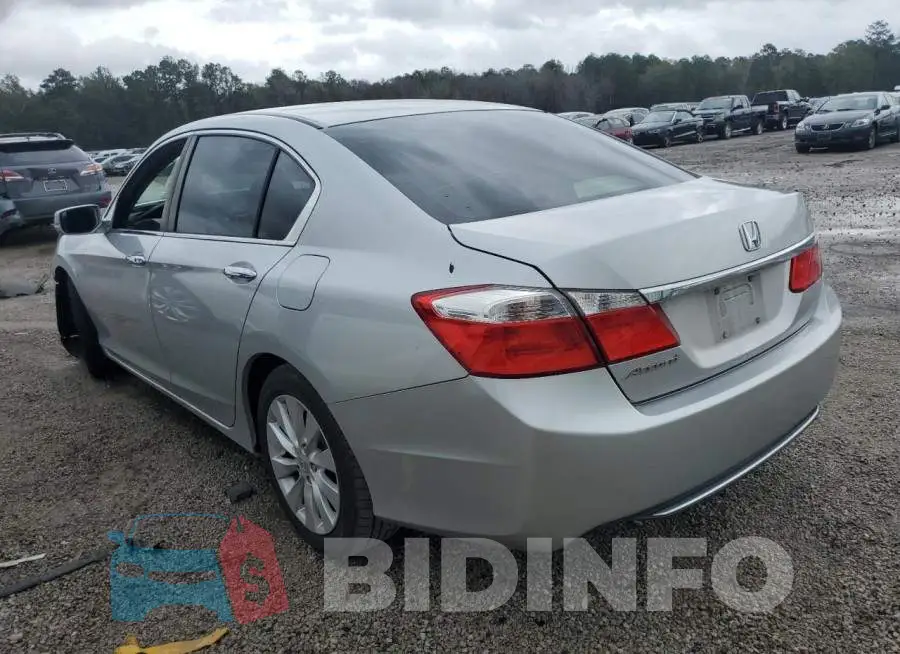 1HGCR2F70EA298944 Photo# 3