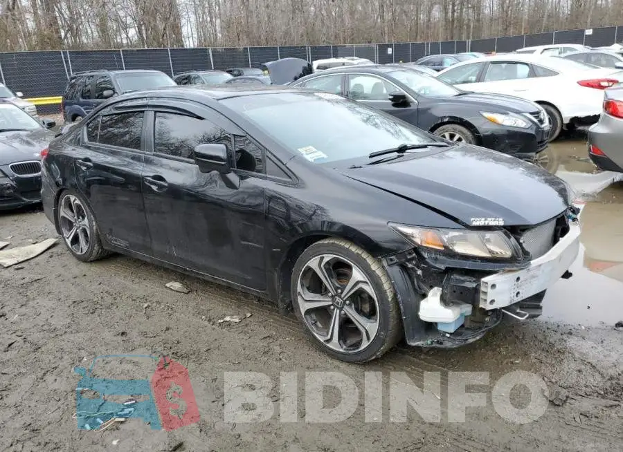 2HGFB6E56EH701481 Photo# 4