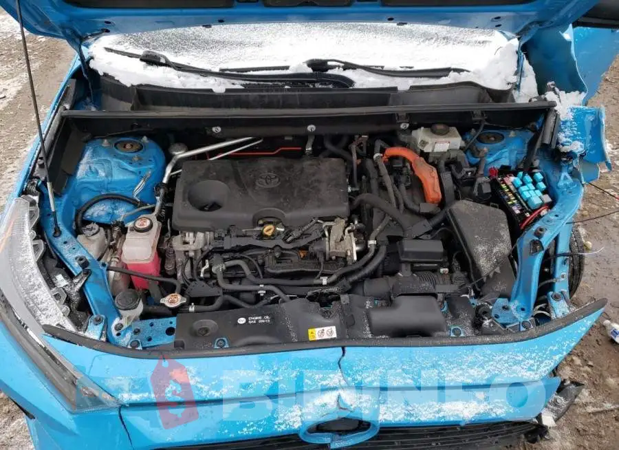 2T3LWRFV8KW013340 Photo# 12