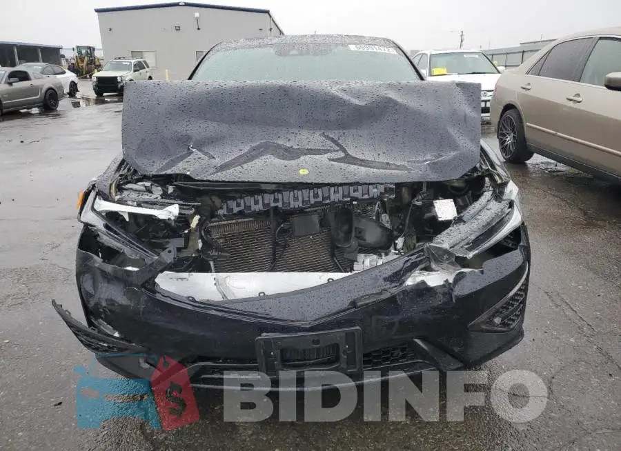 19UDE2F83KA010306 Photo# 5