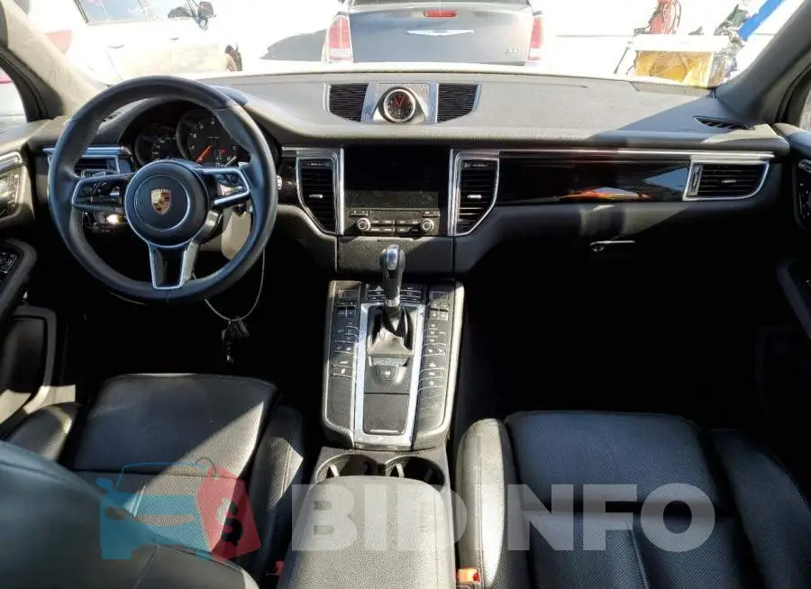 WP1AA2A50HLB81049 Photo# 8
