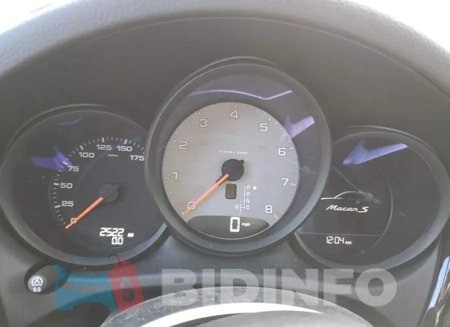 WP1AB2A54MLB38356 Photo# 9