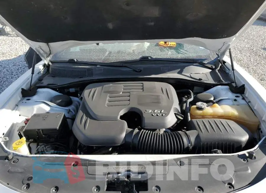 2C3CDXHG5GH179724 Photo# 11