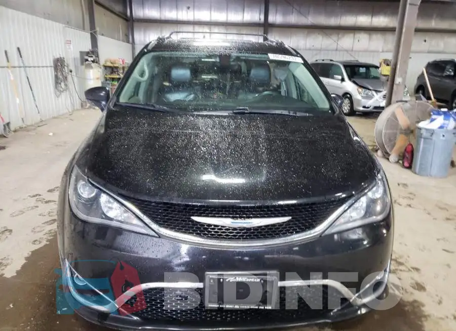 2C4RC1EG0JR174541 Photo# 5