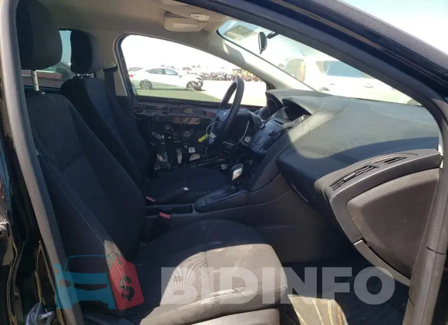 1FADP3E25HL212675 Photo# 5