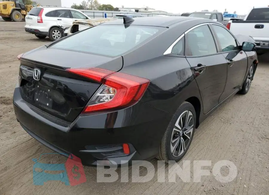 19XFC1F39JE201476 Photo# 3