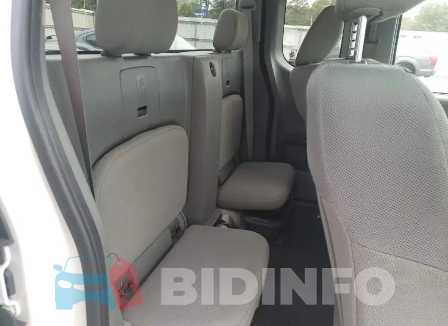 1N6BD0CT9HN765755 Photo# 10