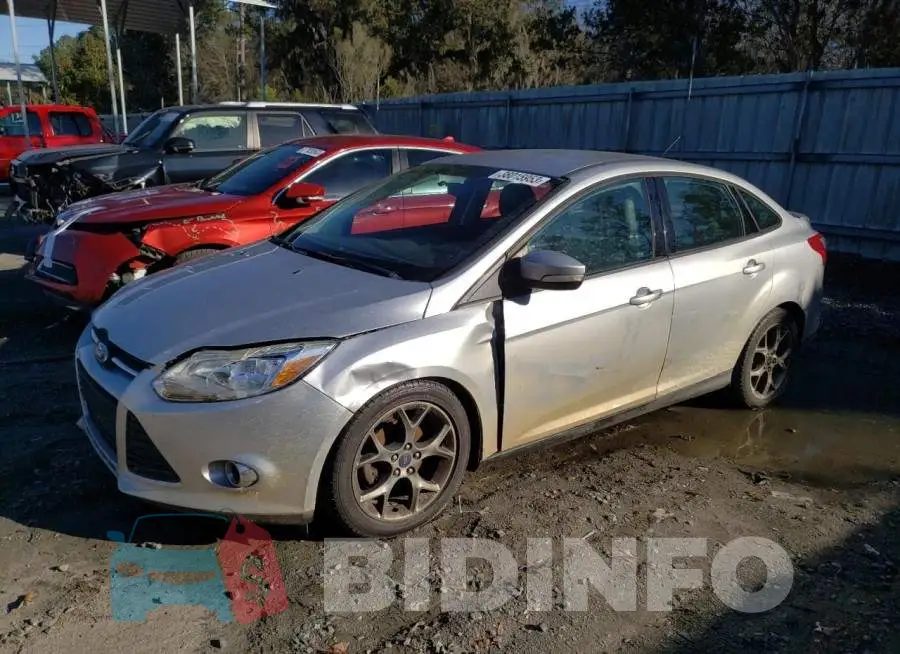 1FADP3F22EL103441 Photo# 1