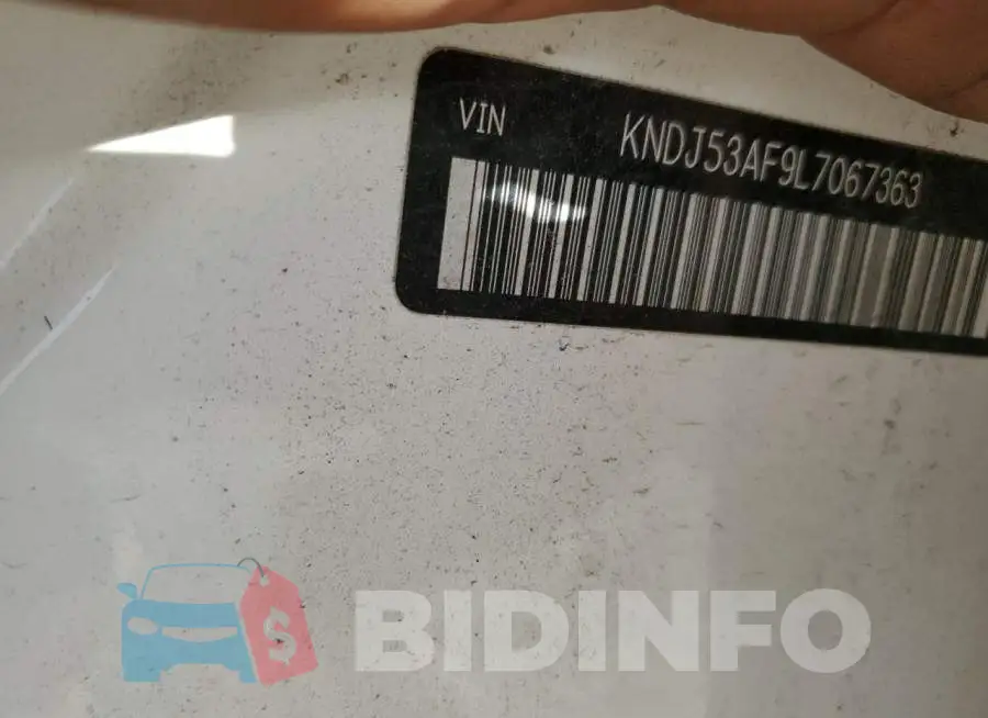 KNDJ53AF9L7067363 Photo# 13