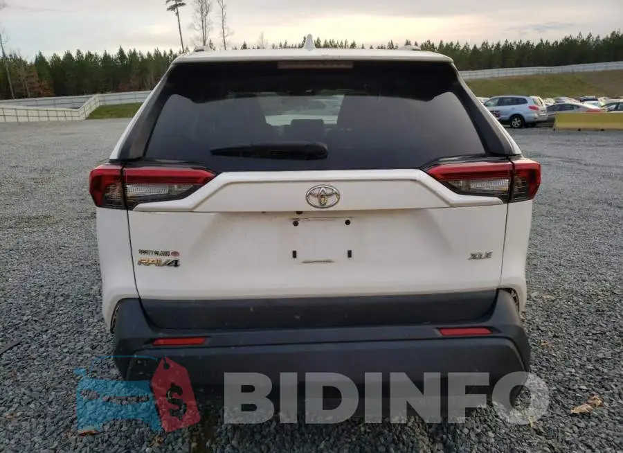 2T3C1RFV6KW044200 Photo# 6