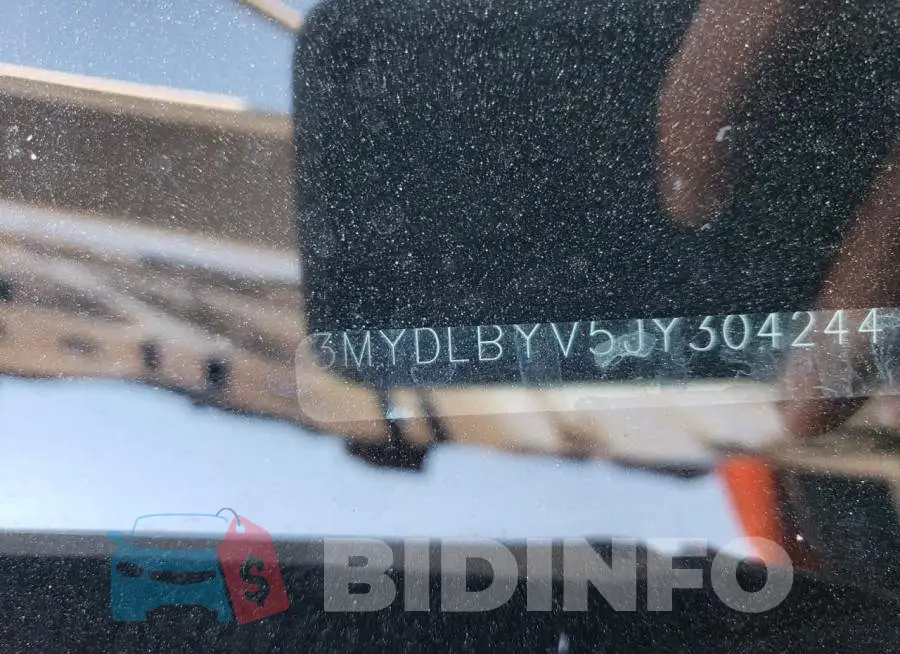 3MYDLBYV5JY304244 Photo# 12