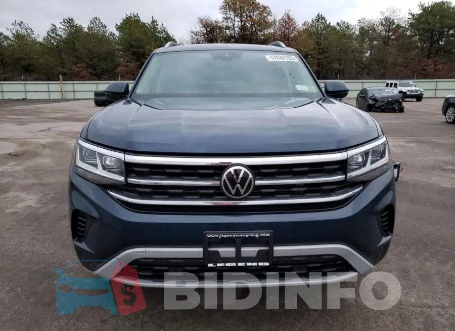 1V2BR2CA6NC524188 Photo# 5