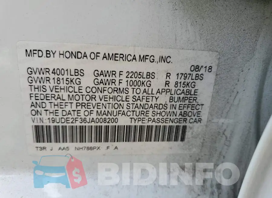 19UDE2F36JA008200 Photo# 12