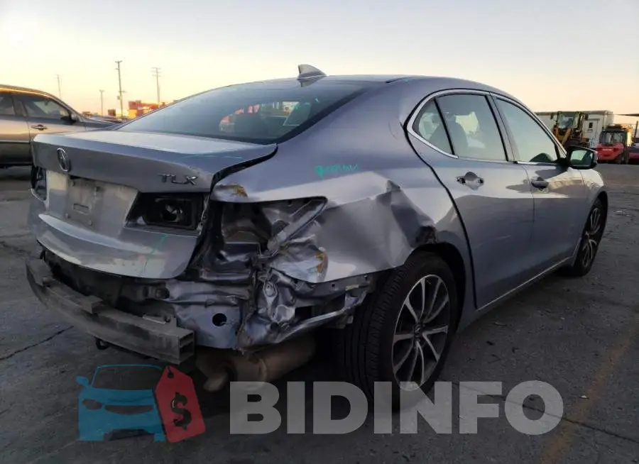 19UUB2F50FA016777 Photo# 3