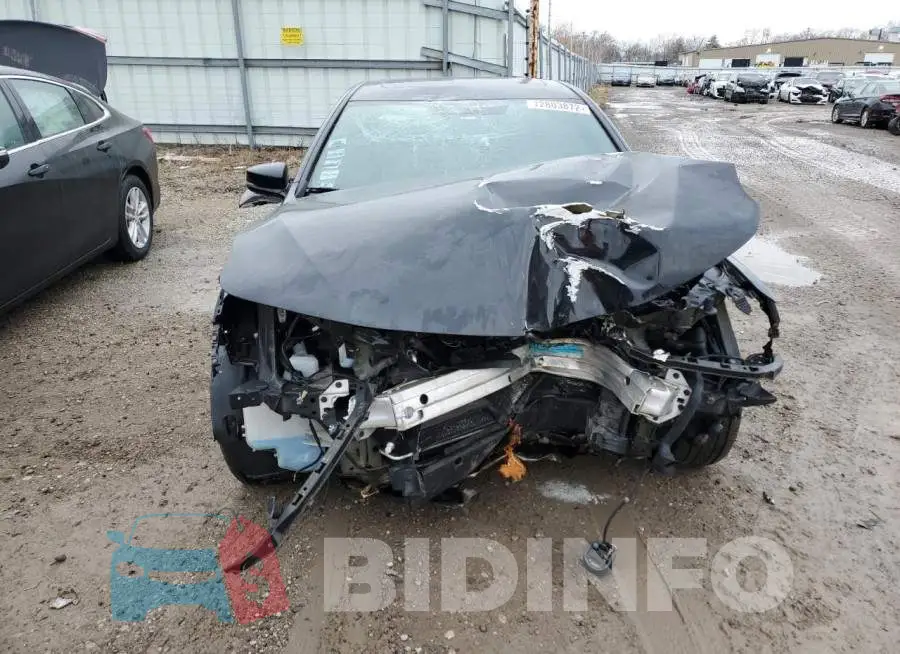 19UUB3F68KA003770 Photo# 5