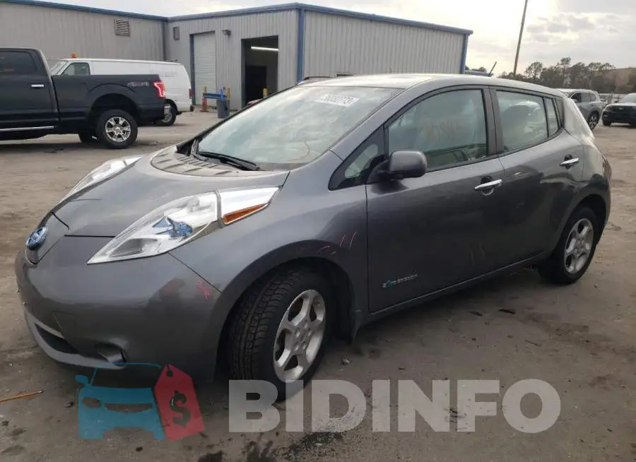 1N4AZ0CP0FC304378 Photo# 1