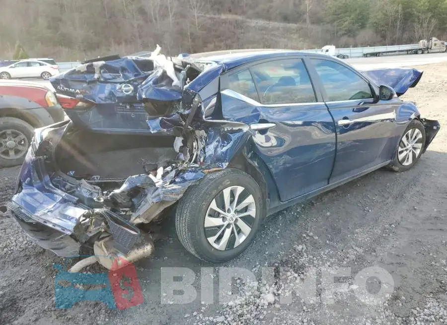 1N4BL4BV1LC210339 Photo# 3