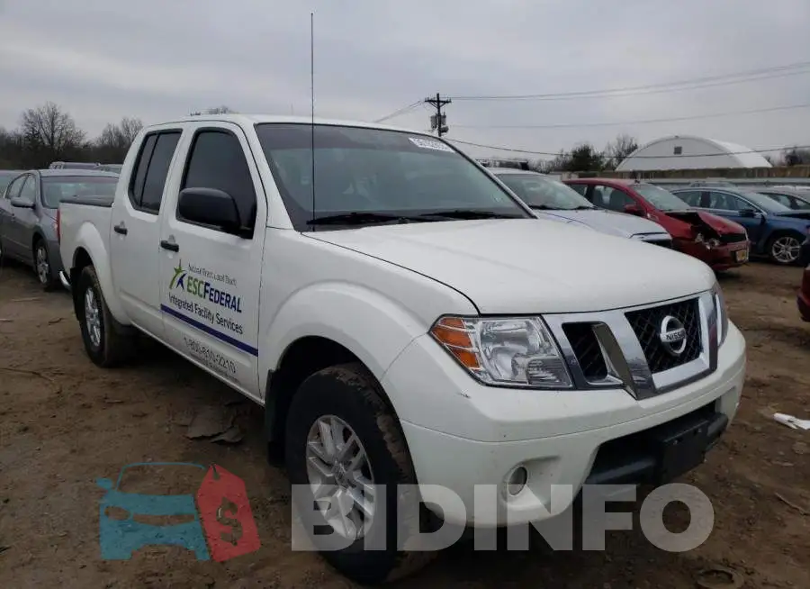 1N6ED0EB9LN724245 Photo# 4