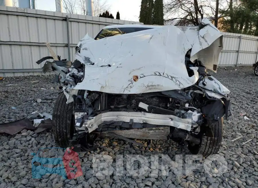 WP1AA2A51MLB16995 Photo# 11