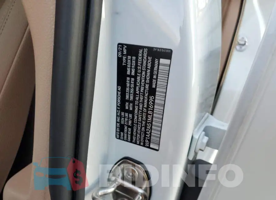 WP1AA2A51MLB16995 Photo# 12