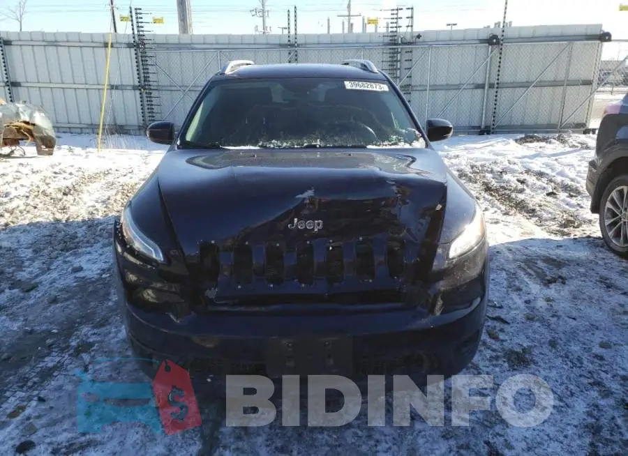 1C4PJLCB9FW683025 Photo# 5
