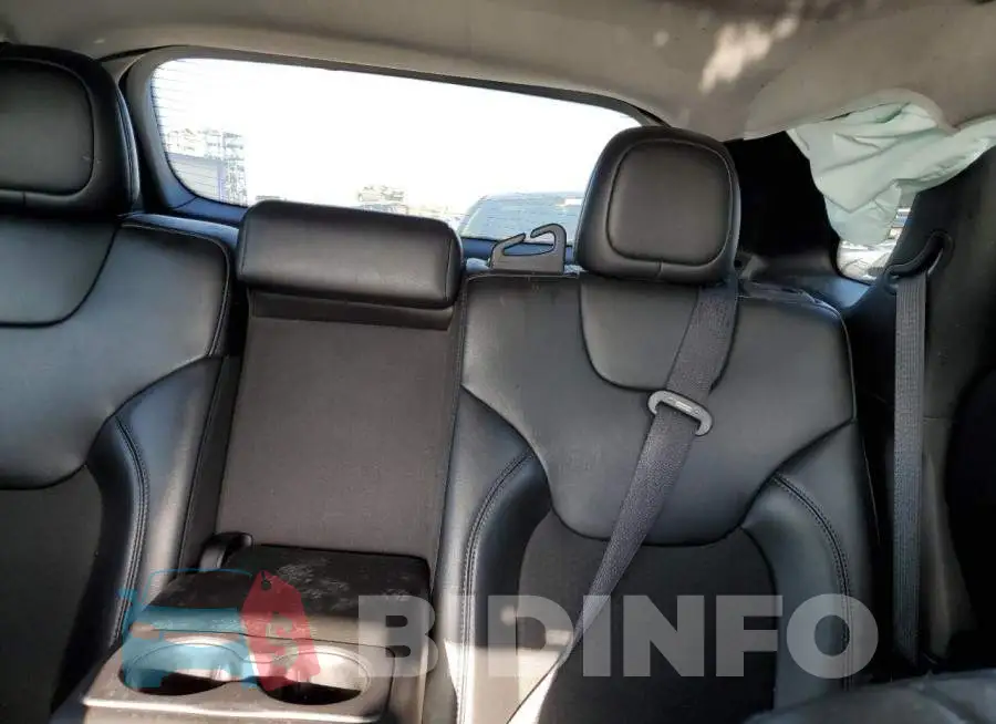 1C4PJLLB9KD204575 Photo# 10