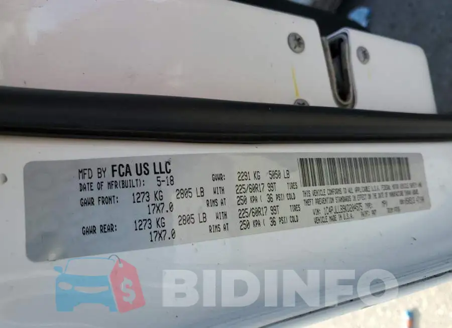 1C4PJLLB9KD204575 Photo# 14
