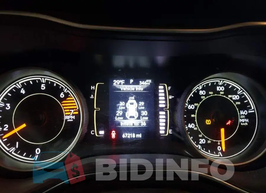 1C4PJMCB2KD474852 Photo# 9