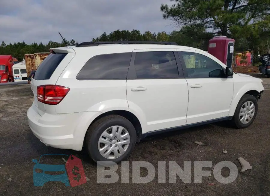 3C4PDCAB3HT516047 Photo# 3