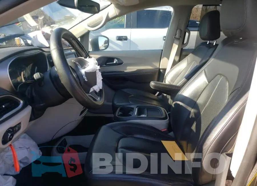 2C4RC1BG9LR110408 Photo# 7