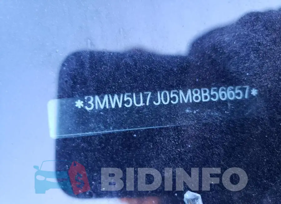 3MW5U7J05M8B56657 Photo# 12