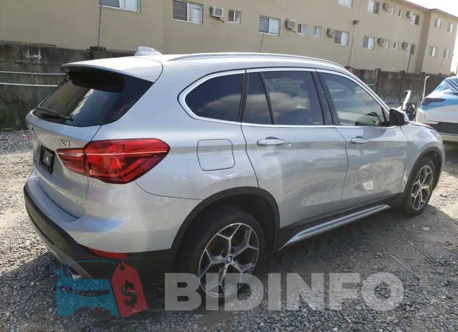 WBXHU7C3XJ5H42597 Photo# 3