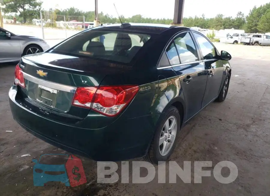 1G1PC5SB5F7182577 Photo# 4