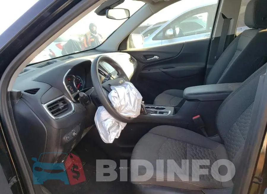 2GNAXTEV9L6171287 Photo# 7