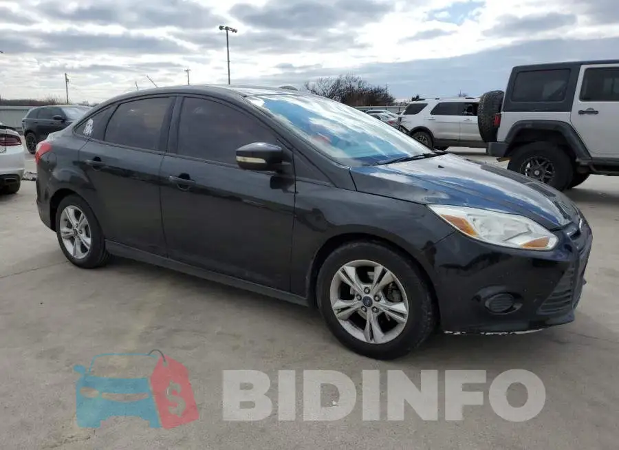 1FADP3F27EL430014 Photo# 4