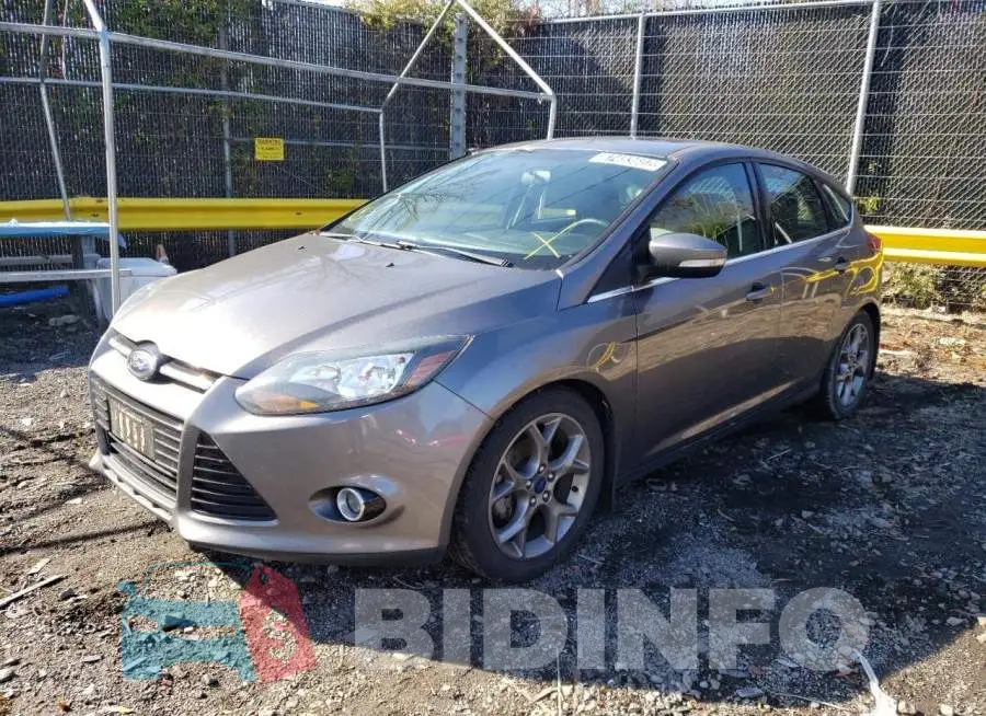 1FADP3N29EL435457 Photo# 1