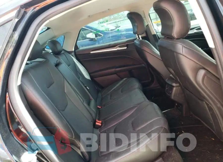 3FA6P0K93GR102748 Photo# 10