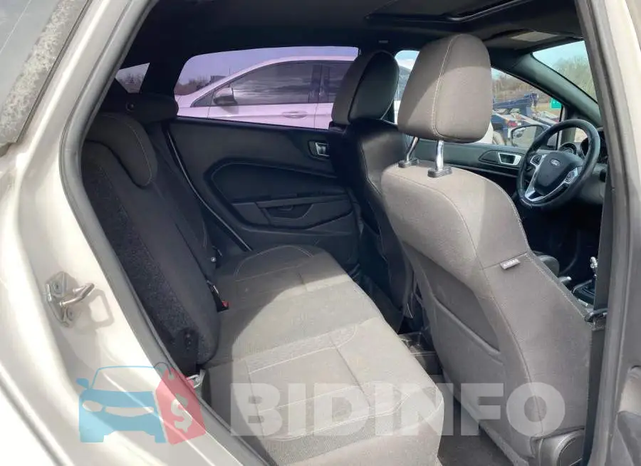 3FADP4GX3GM190882 Photo# 6