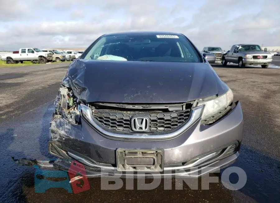 19XFB2F76FE263193 Photo# 5