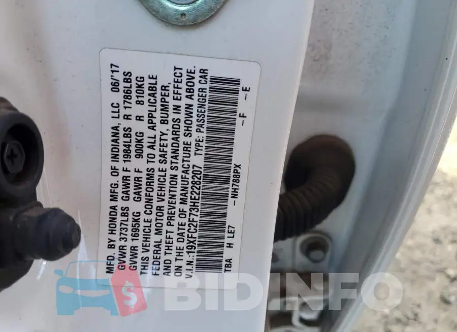 19XFC2F73HE228207 Photo# 12