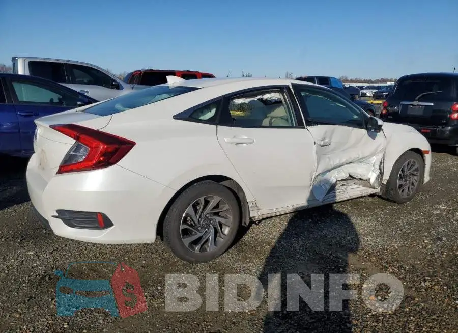 19XFC2F73HE228207 Photo# 3