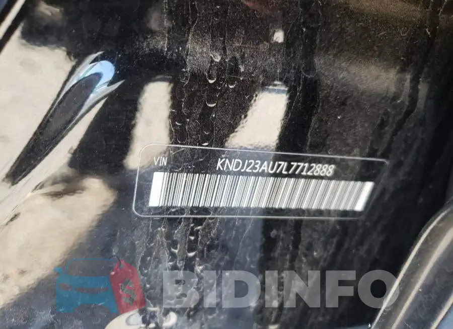 KNDJ23AU7L7712888 Photo# 10