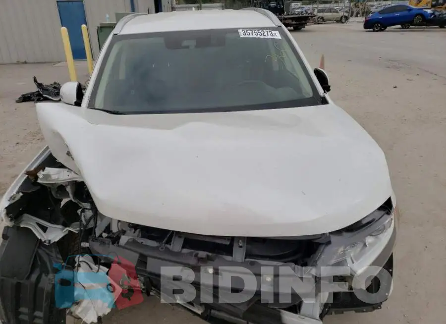 JA4AD3A36LZ020198 Photo# 12