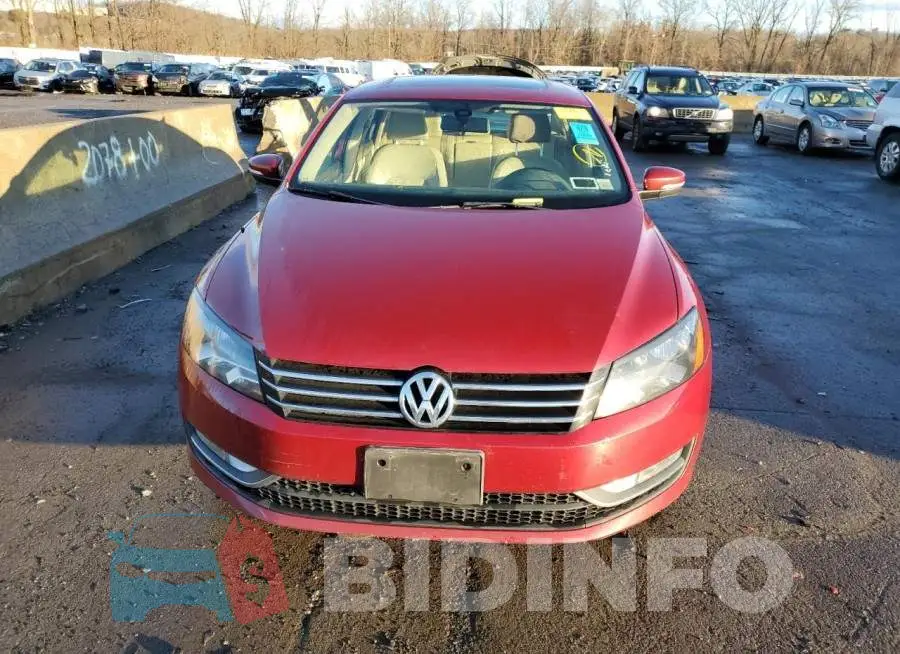 1VWBT7A38FC005307 Photo# 5