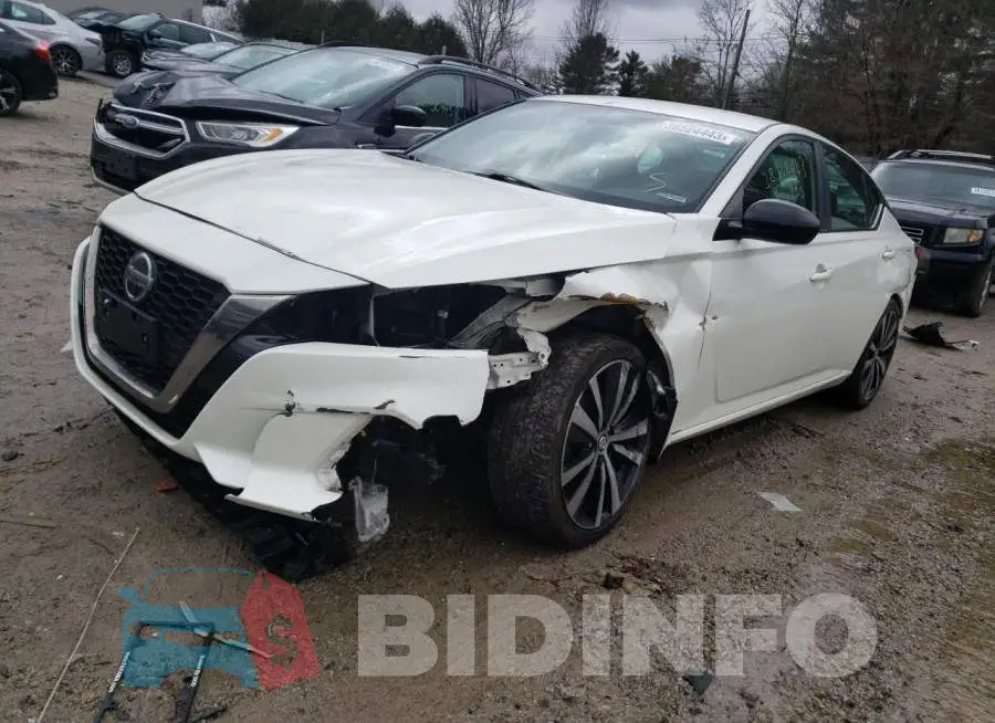 1N4BL4CV9KC116996 Photo# 1